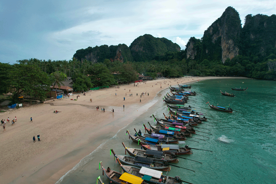 Plaża Ao Nang w Krabi - porównanie Phuket czy Krabi